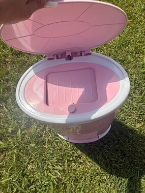 Pink Plastic Pet Diaper Pail / Waste Bin